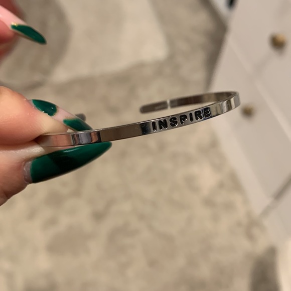 Mantraband inspire bangle bracelet - Picture 3 of 3